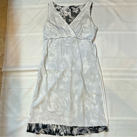 Summer Dress Pullover Sleeveless V Neck Floral Sz 12‎ Y2K Faith Love Passion EUC - Picture 5 of 10